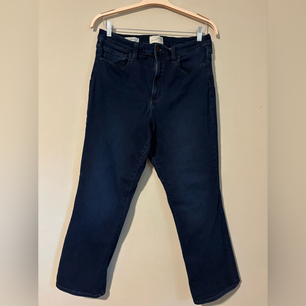 UNIVERSAL THREAD - Dark Blue High Rise Ankle Boot Cut Jeans - size 17